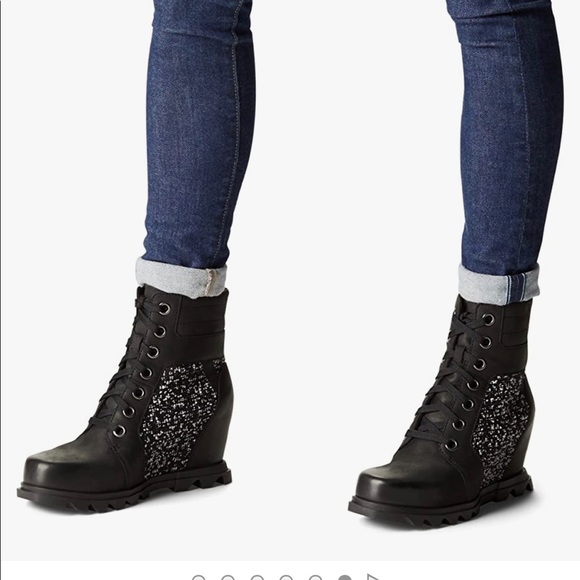 SOREL JOAN Of ARTIC WEDGE III WATERPROOF BOOT Size: - Picture 4 of 7